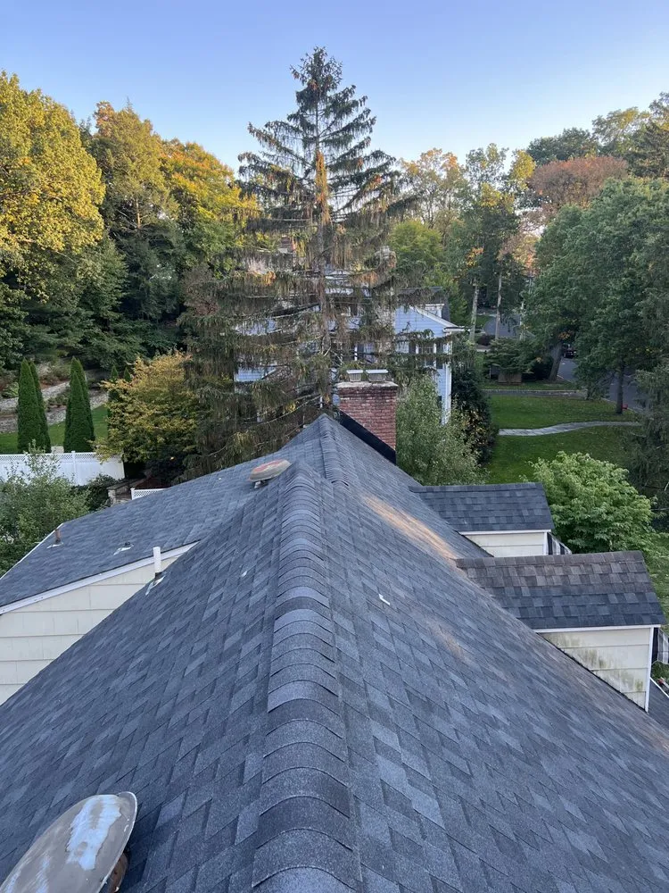 Expert residential roofing service experts serving Hill Township, NJ - Top Quality Home Renovation