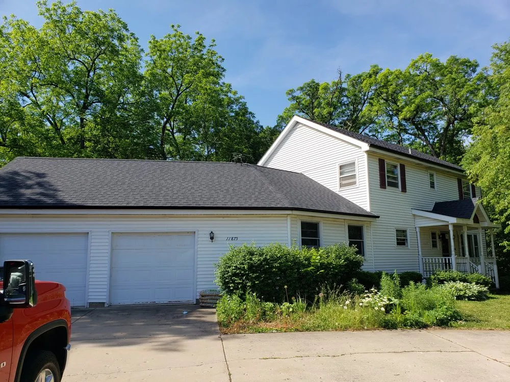 Slide of Top Quality Roofing & Siding