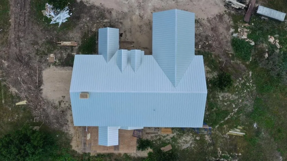 Slide of Top Roof Roofing