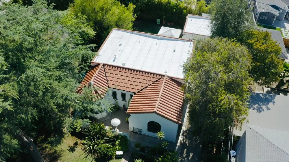 Slide of Top Roofing Inc