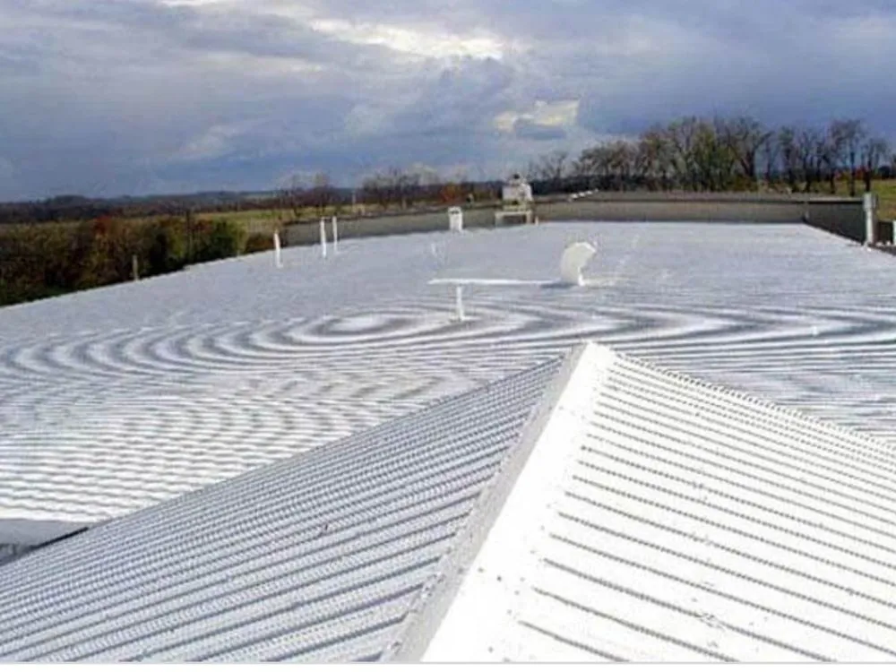 Licensed flat roof repair for homes across West Farmington, OH - Top Roofing Solutions