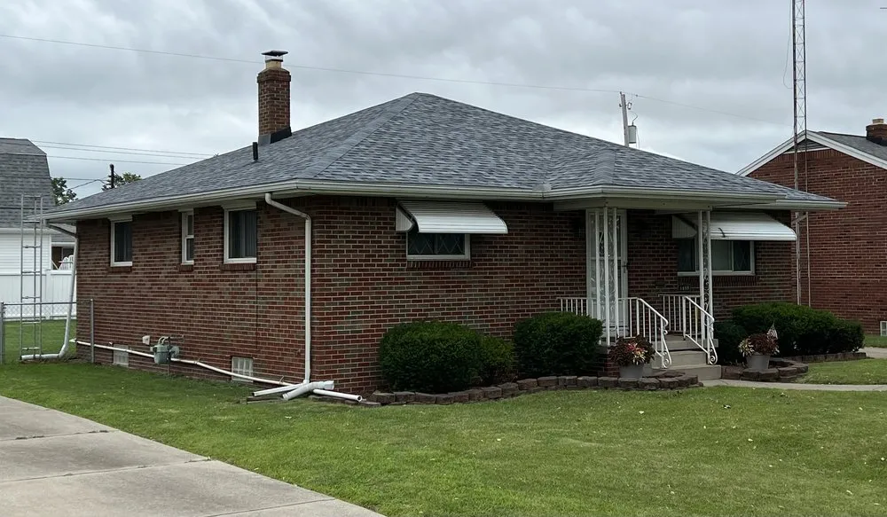 Slide of Top Roofing