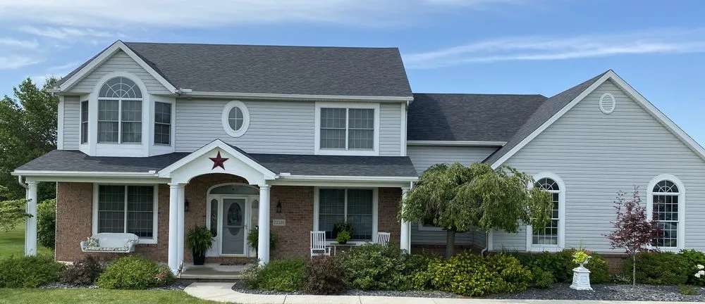 Slide of Top Roofing