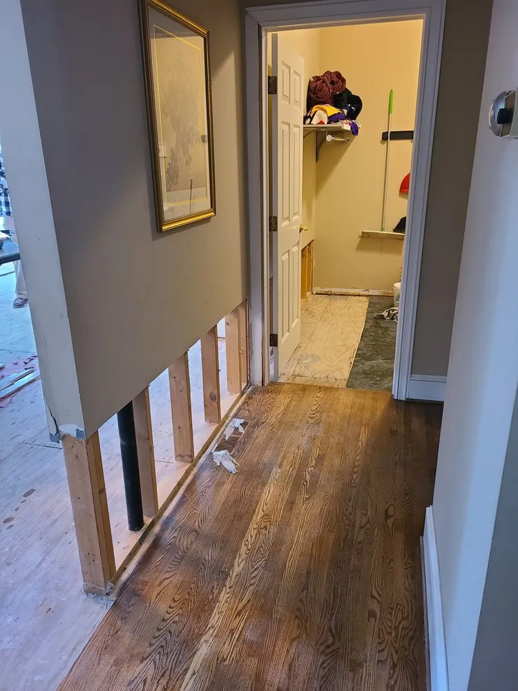 Slide of Top Shelf Construction