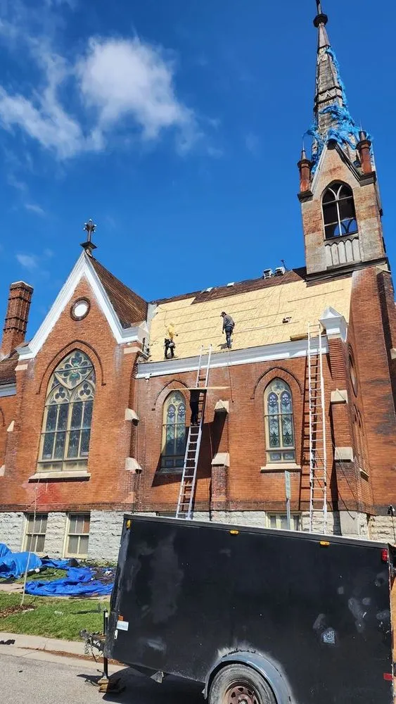 Slide of Top Shelf Construction