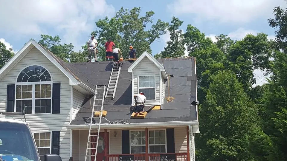 Slide of Top This Roofer