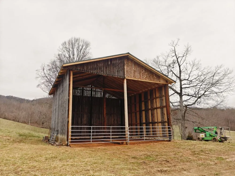 Slide of Top Tier Decks and Roof Services