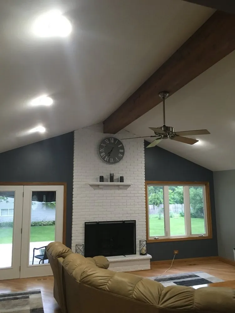 Slide of Top To Bottom Construction Incorporated