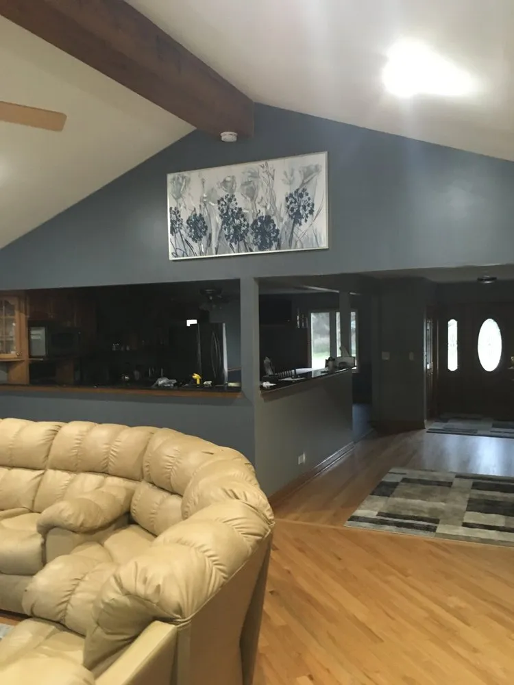 Slide of Top To Bottom Construction Incorporated