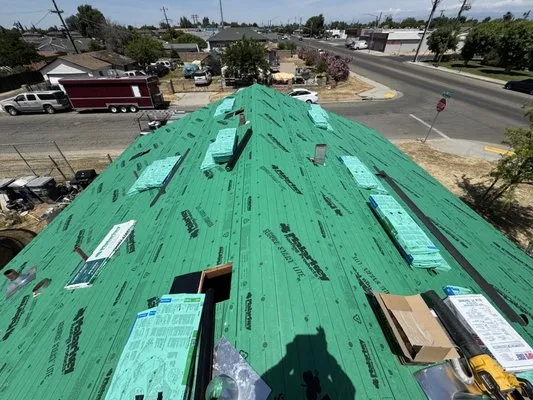 Top Valley Roofing Logo