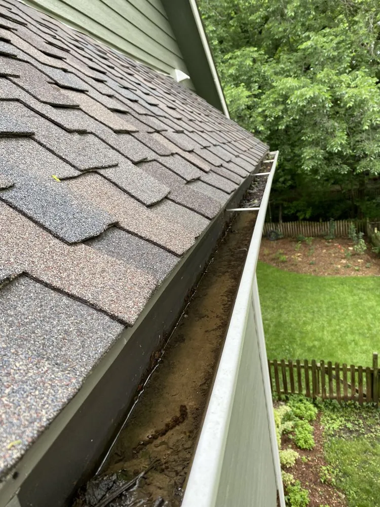 Slide of Topeka Gutter Guys