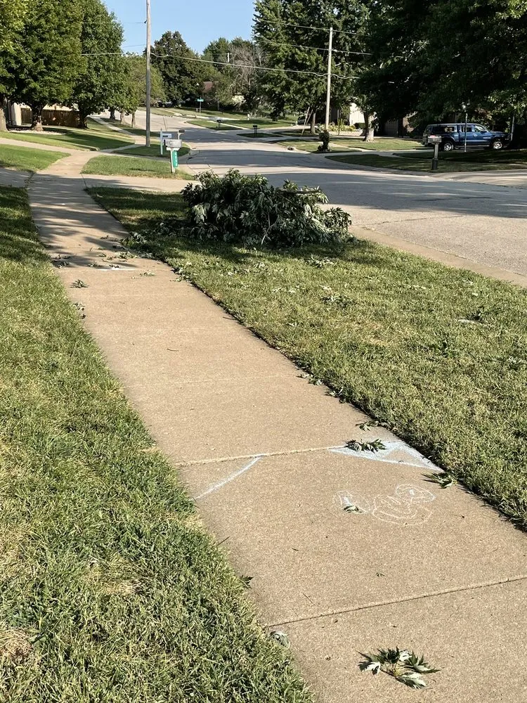 Slide of Topeka Gutter Guys