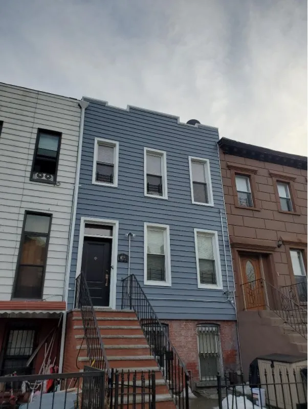 Slide of TopLine Home Improvement