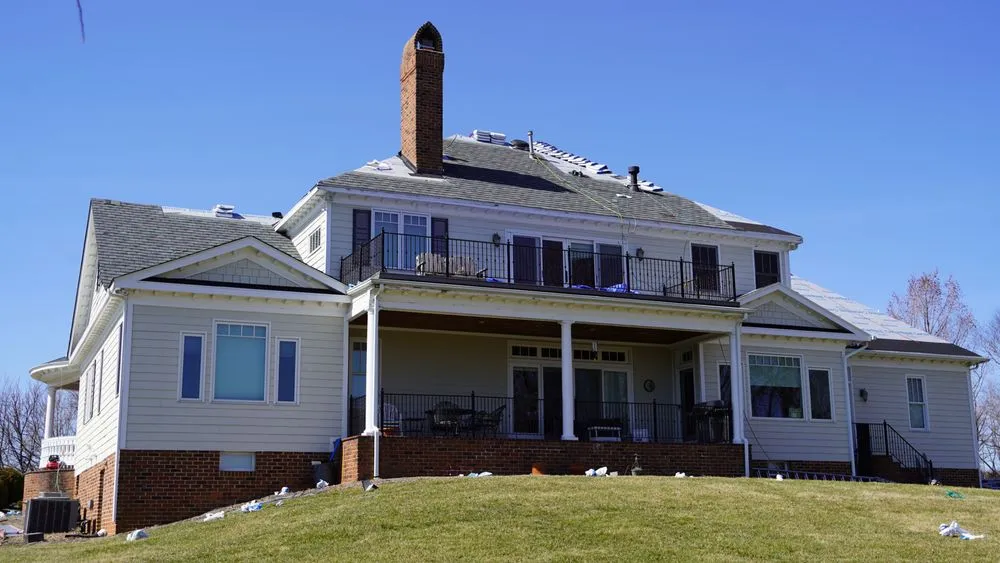 Slide of Topline Roofing