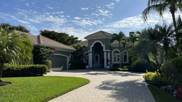 Tops Roofing and Restoration