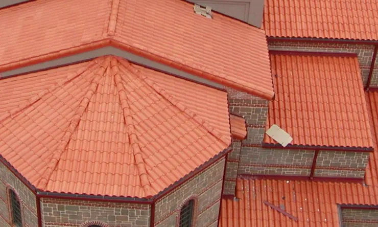 Slide of Tornado Roofing & Contracting