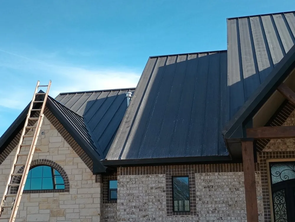 Slide of Torres Contractors