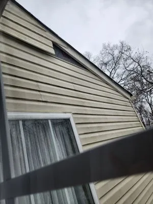 Torres Gutter Cleaning Logo