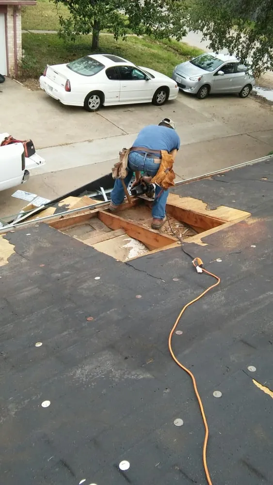 Slide of Torres Roofing & Lawn Services