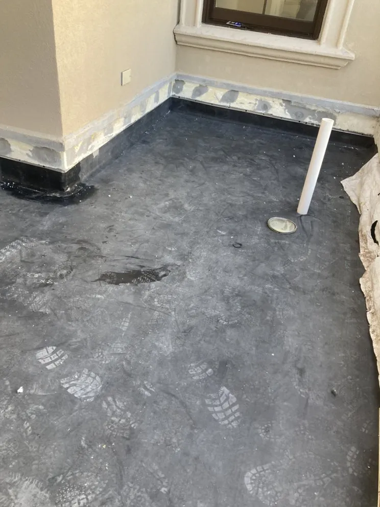 Slide of Torres Roofing