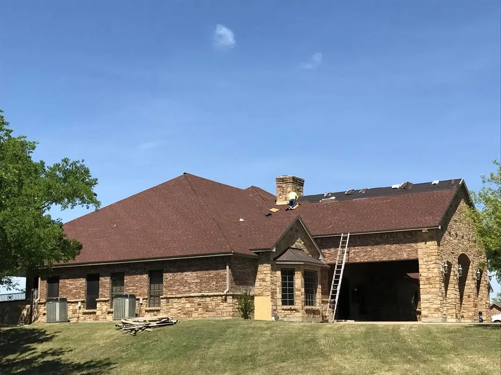 Slide of Torres Roofing