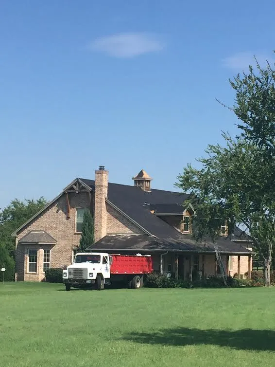 Slide of Torres Roofing