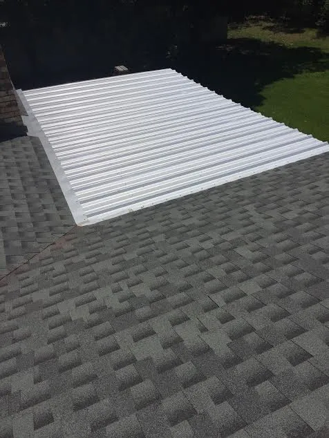 Slide of Torres Roofing