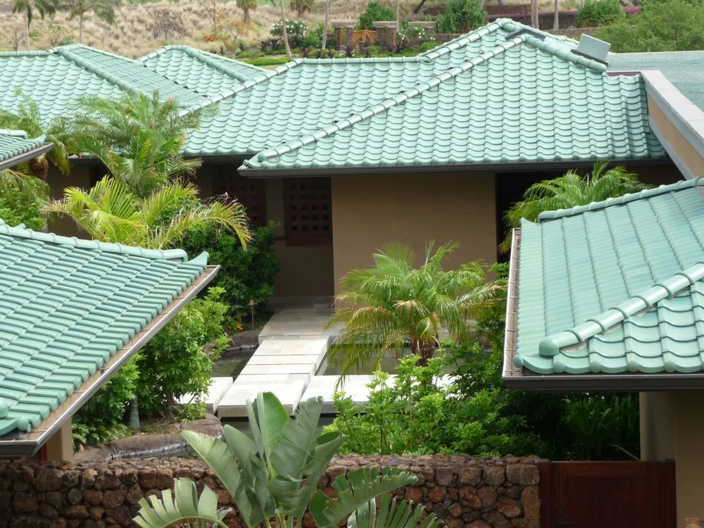 Emergency residential roofing service in Kamuela, HI - Torres Roofing