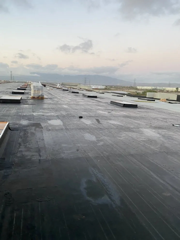 Slide of Torres Roofing