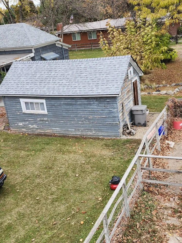 Slide of Torres Roofs