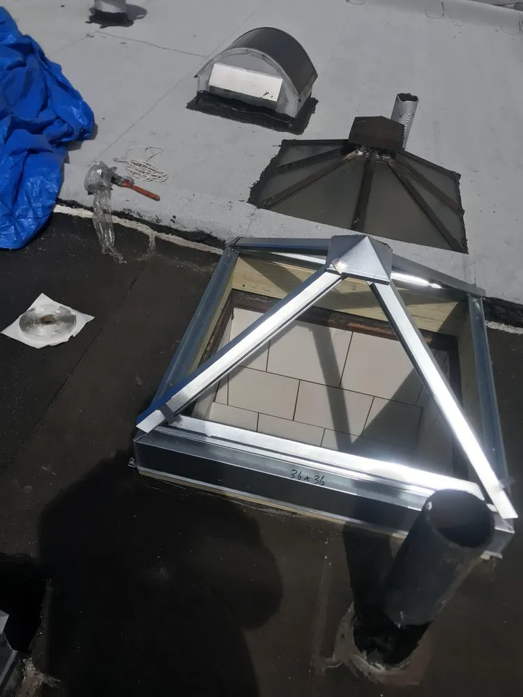 Slide of Toscanini Construcion LLC