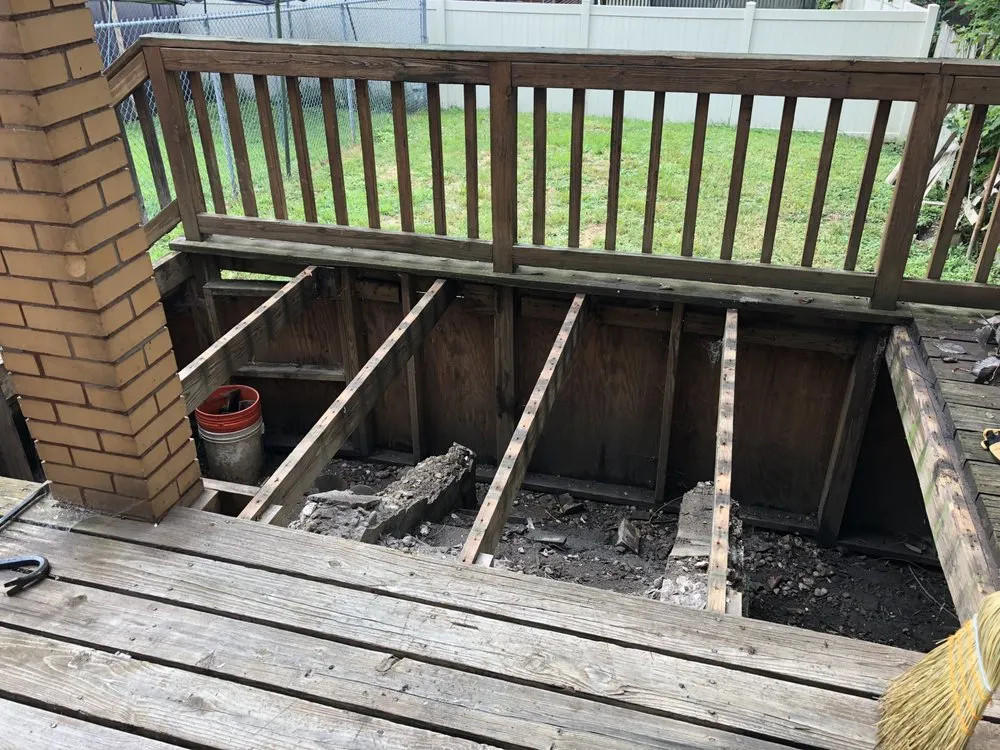 Slide of Total Handy Services