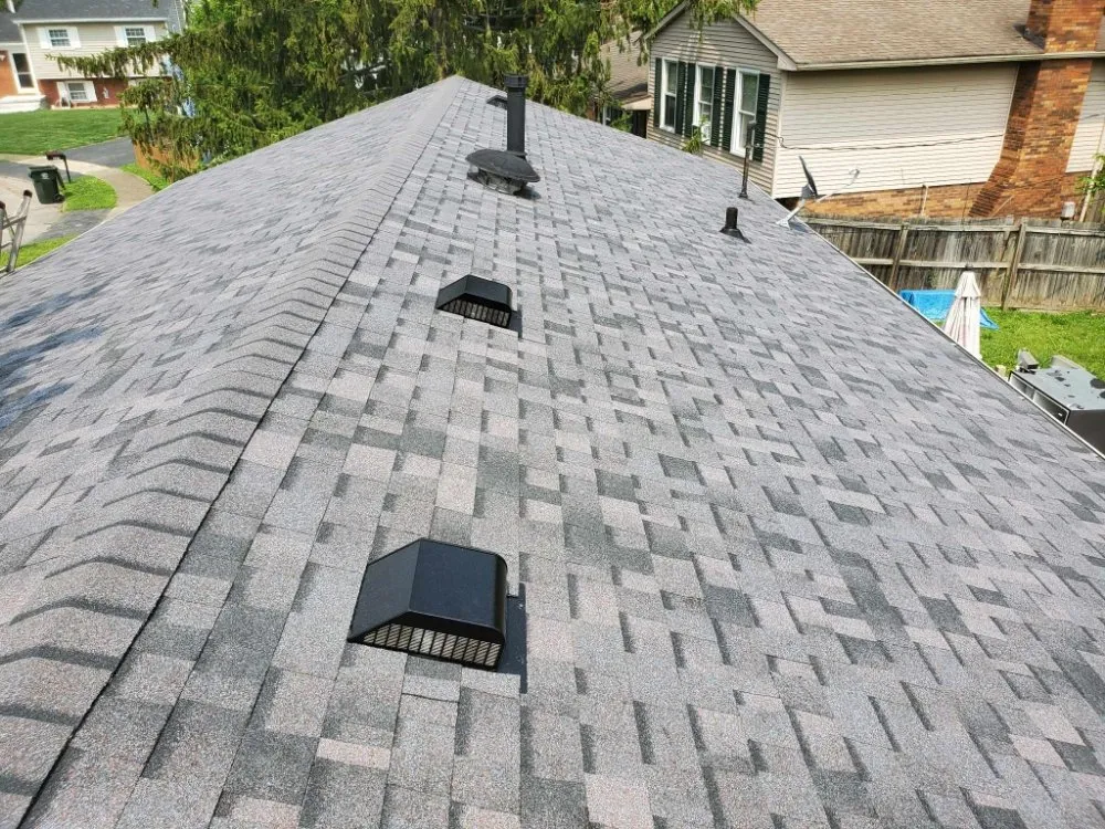 Slide of Total Lawn and Roofing