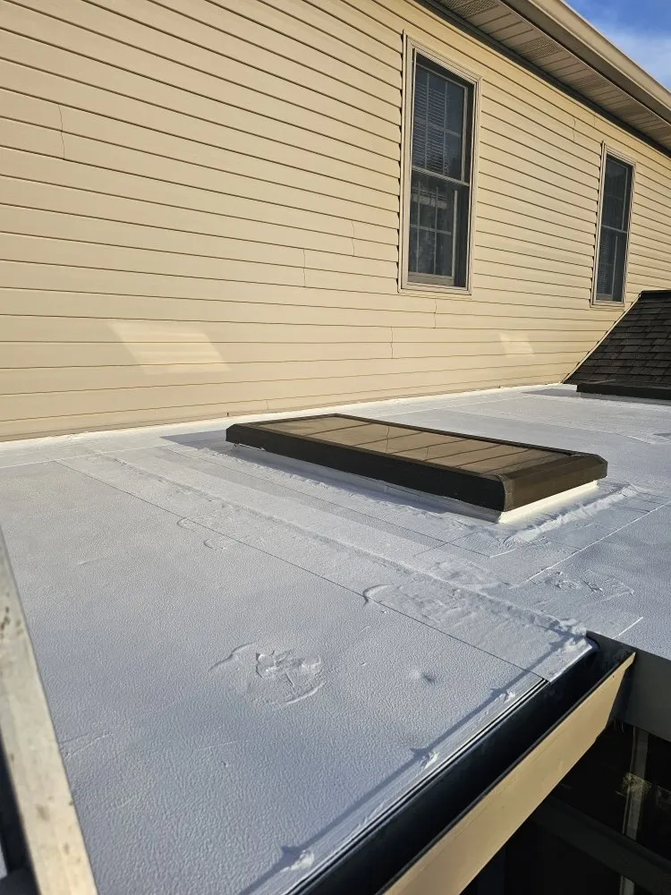 Slide of Total Lawn and Roofing