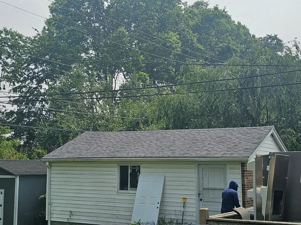 Slide of Total Lawn and Roofing