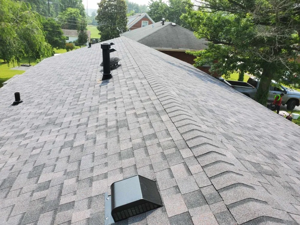 Slide of Total Lawn and Roofing