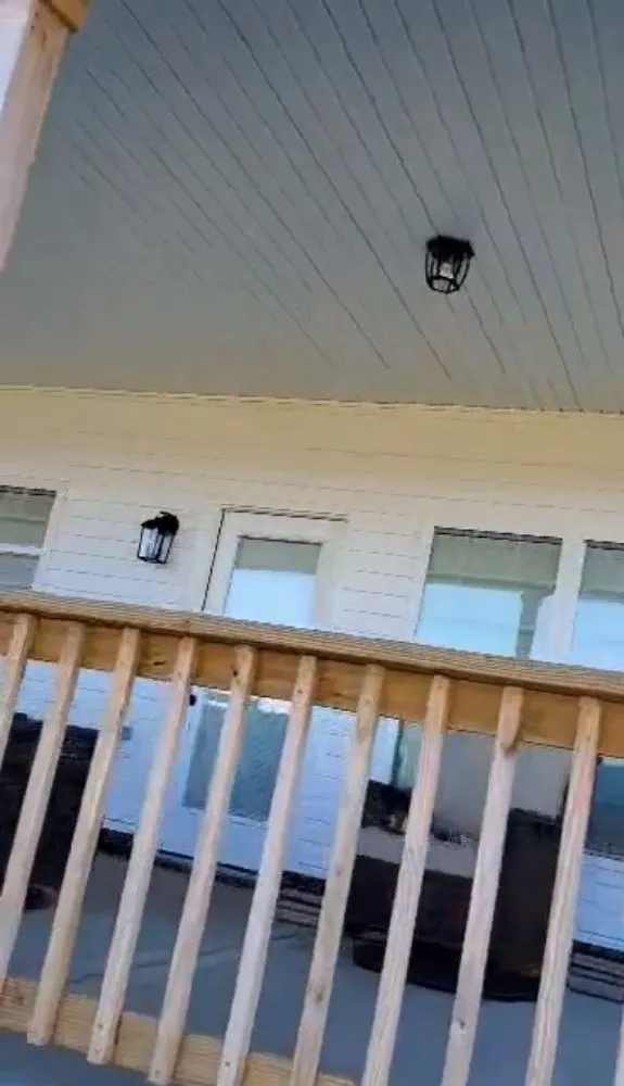 Slide of Total Lawn and Roofing