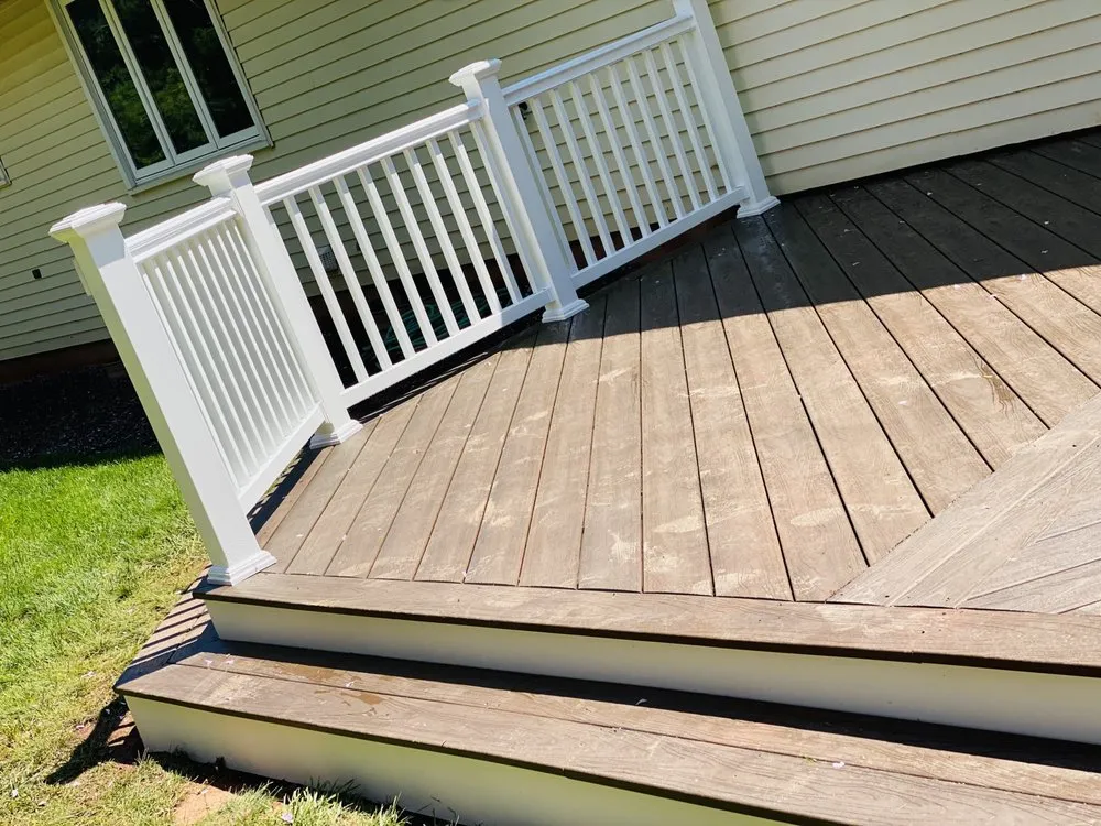 Slide of Total Quality Contracting Solutions