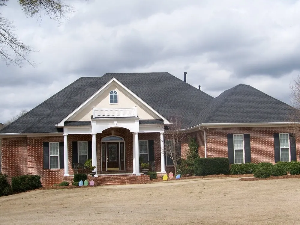 Slide of Total Roof Solutions