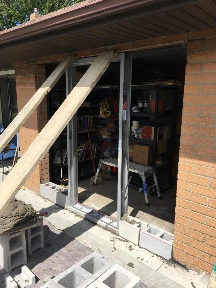 Slide of Toth Construction