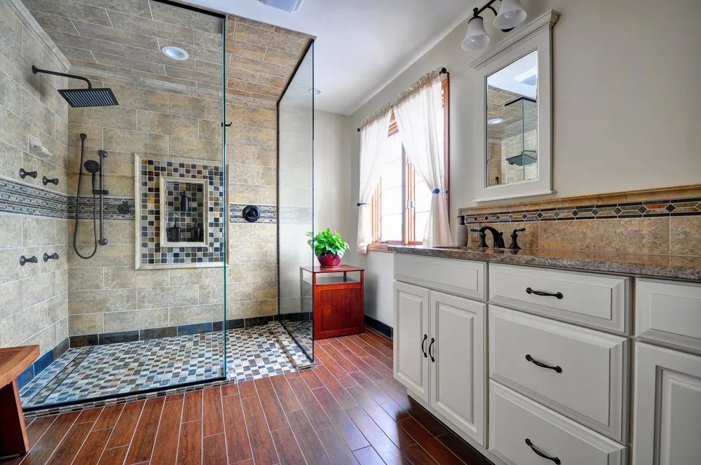 Slide of Town & Country Renovations