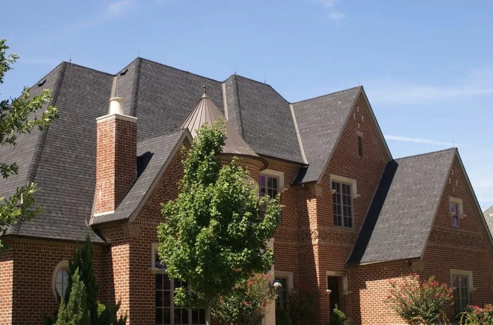 Slide of Town & Country Renovations