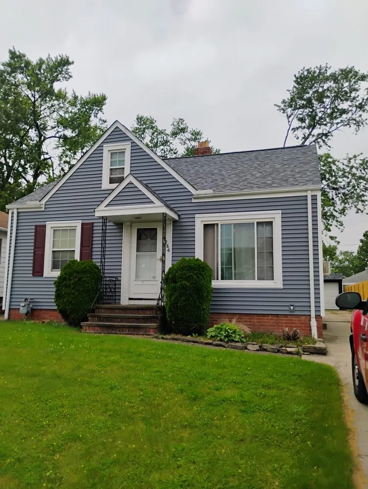 Slide of Town-N-Country