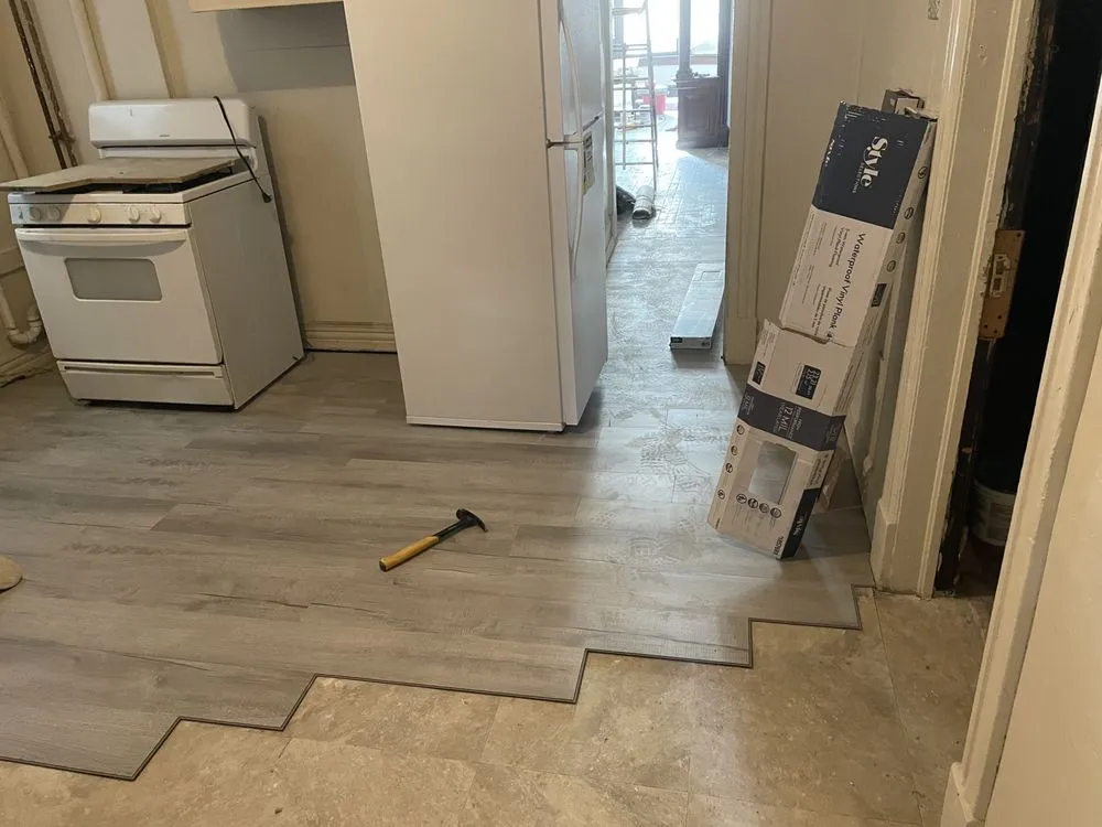 Slide of T&R Family Contracting