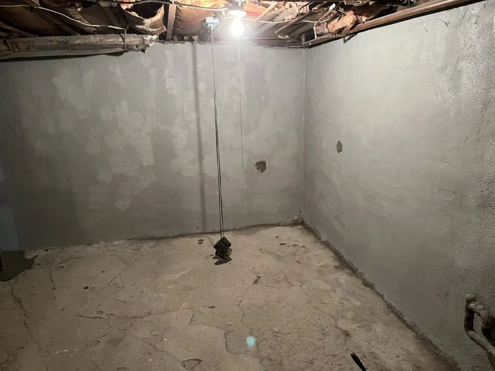 Slide of T&R Family Contracting