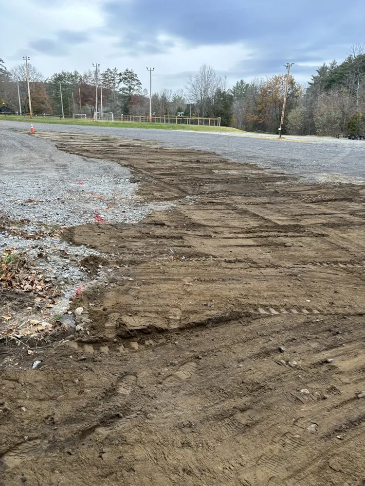 Slide of T&R Family Contracting