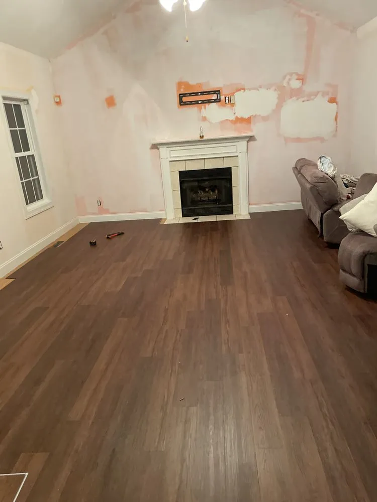 Slide of T&R Family Contracting