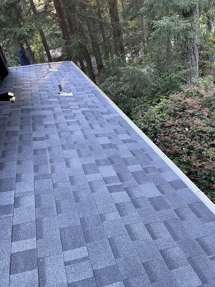 Slide of TR Roofing & General Construction