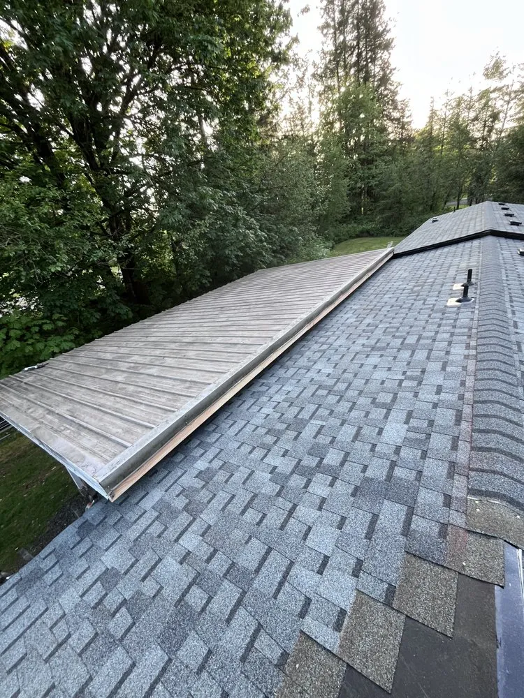 Slide of TR Roofing & General Construction