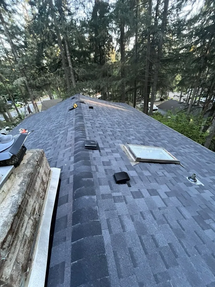 Slide of TR Roofing & General Construction